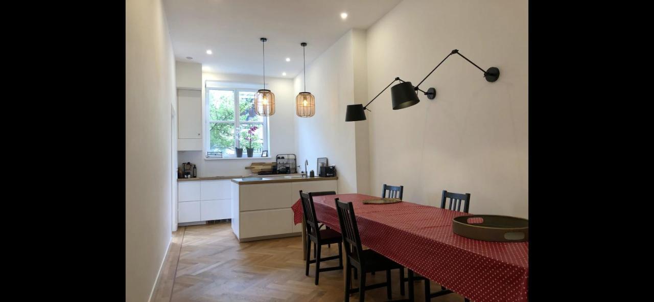 Canal House In Historic City Center חאודה מראה חיצוני תמונה